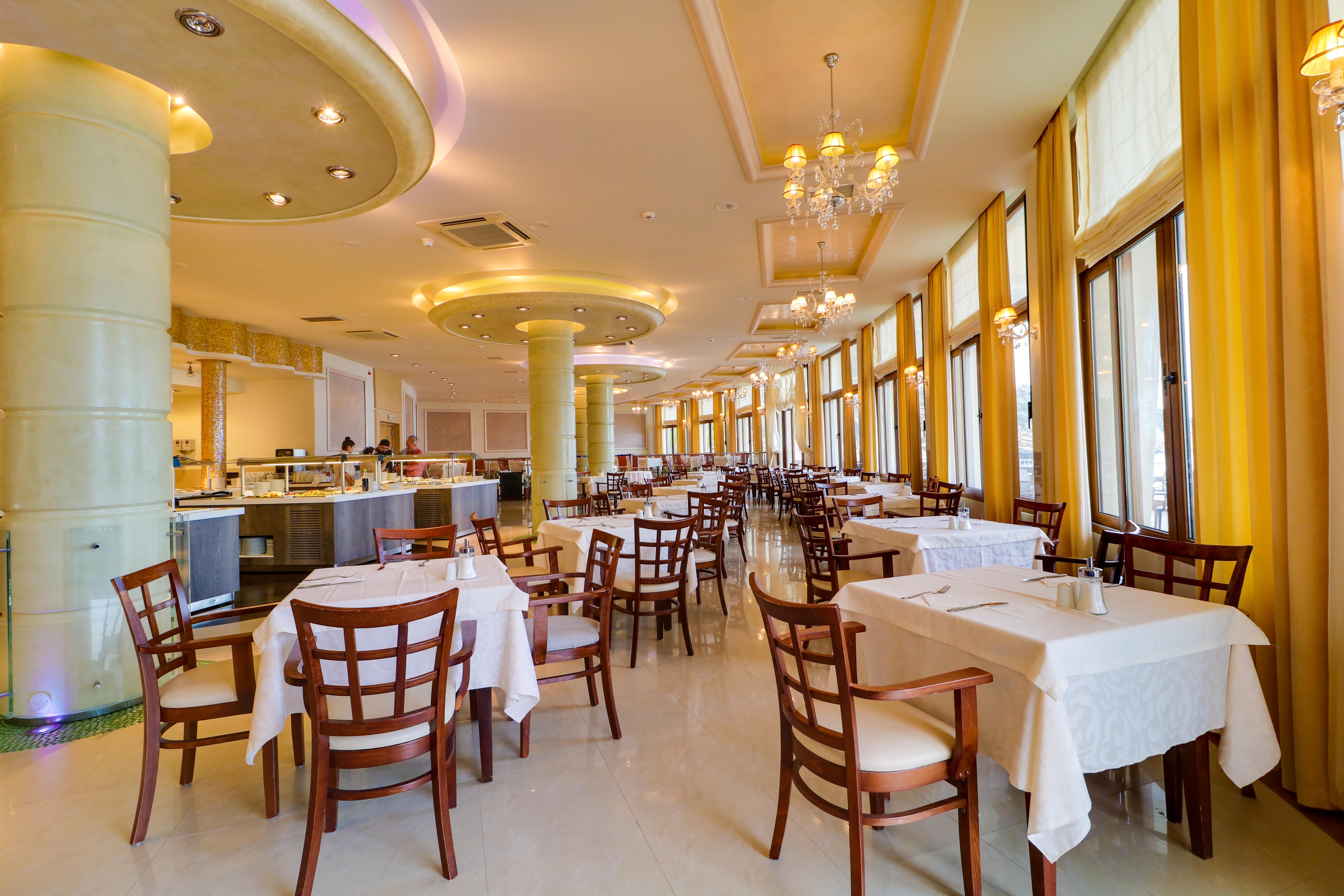 Tosca Beach Hotel Palaiontsiflikion Bagian luar foto