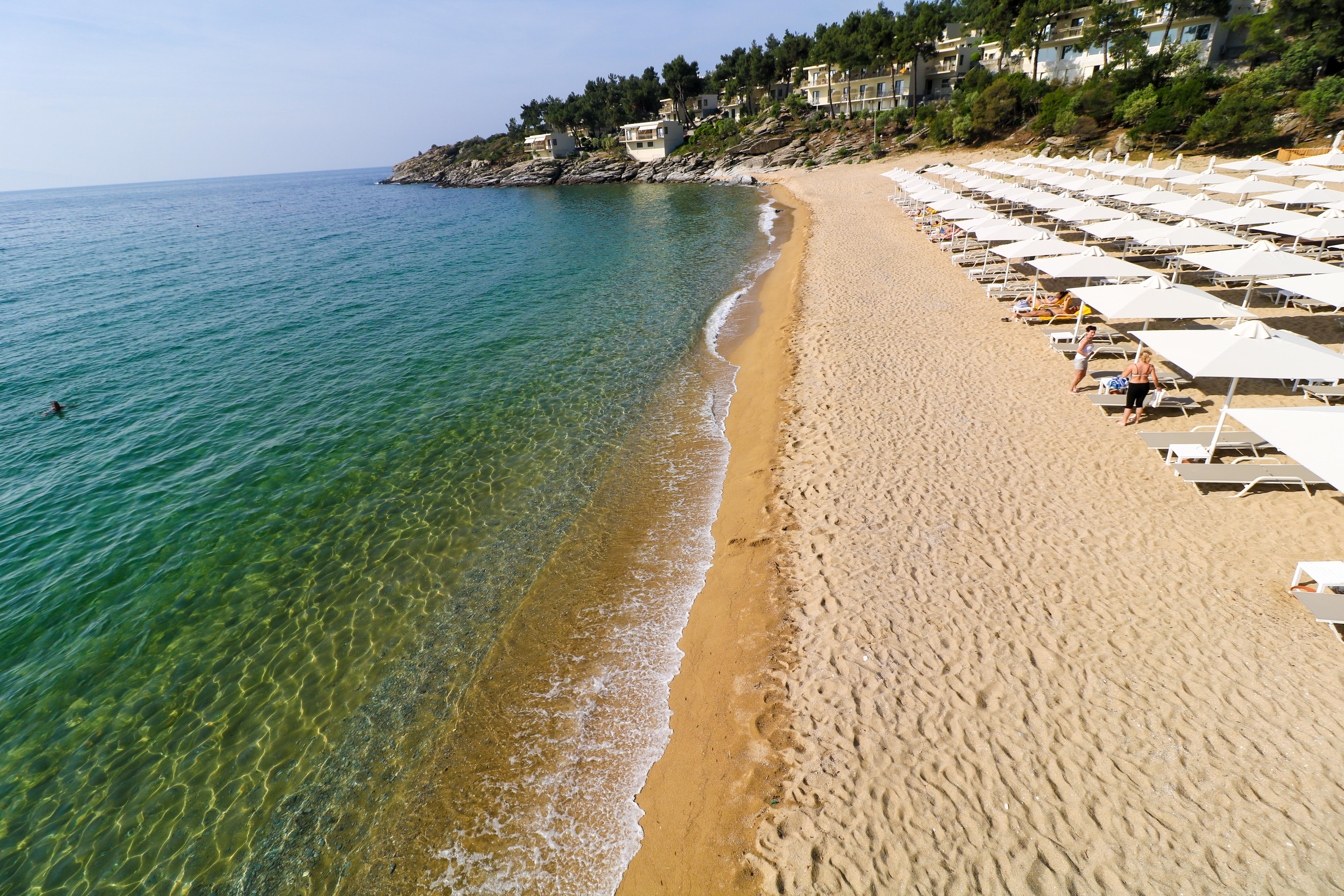 Tosca Beach Hotel Palaiontsiflikion Bagian luar foto