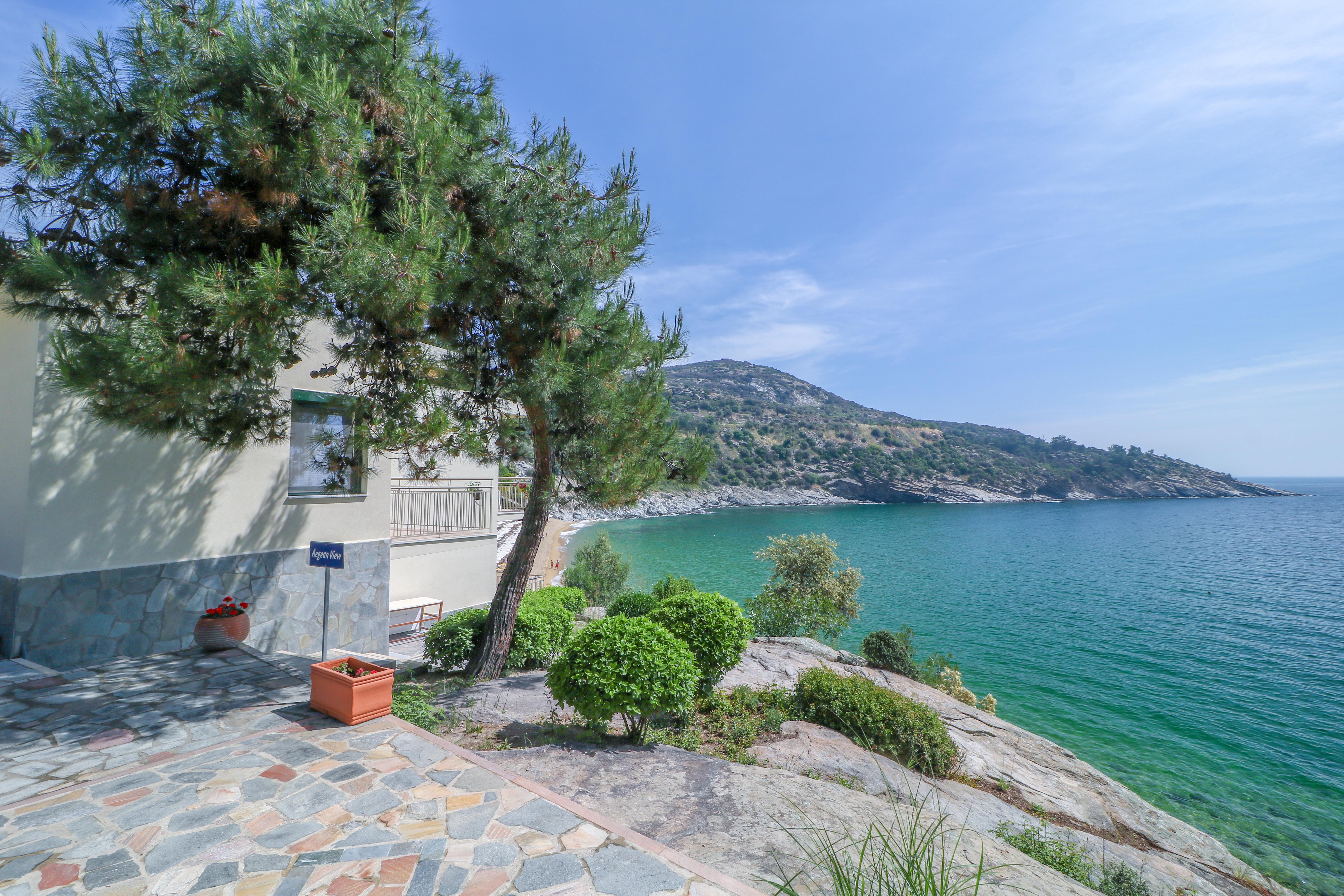 Tosca Beach Hotel Palaiontsiflikion Bagian luar foto