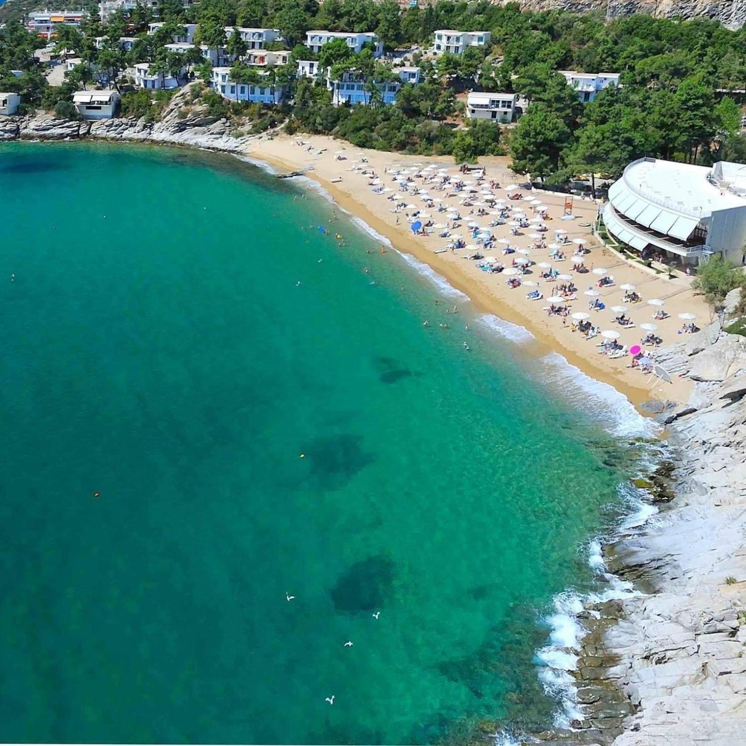 Tosca Beach Hotel Palaiontsiflikion Bagian luar foto