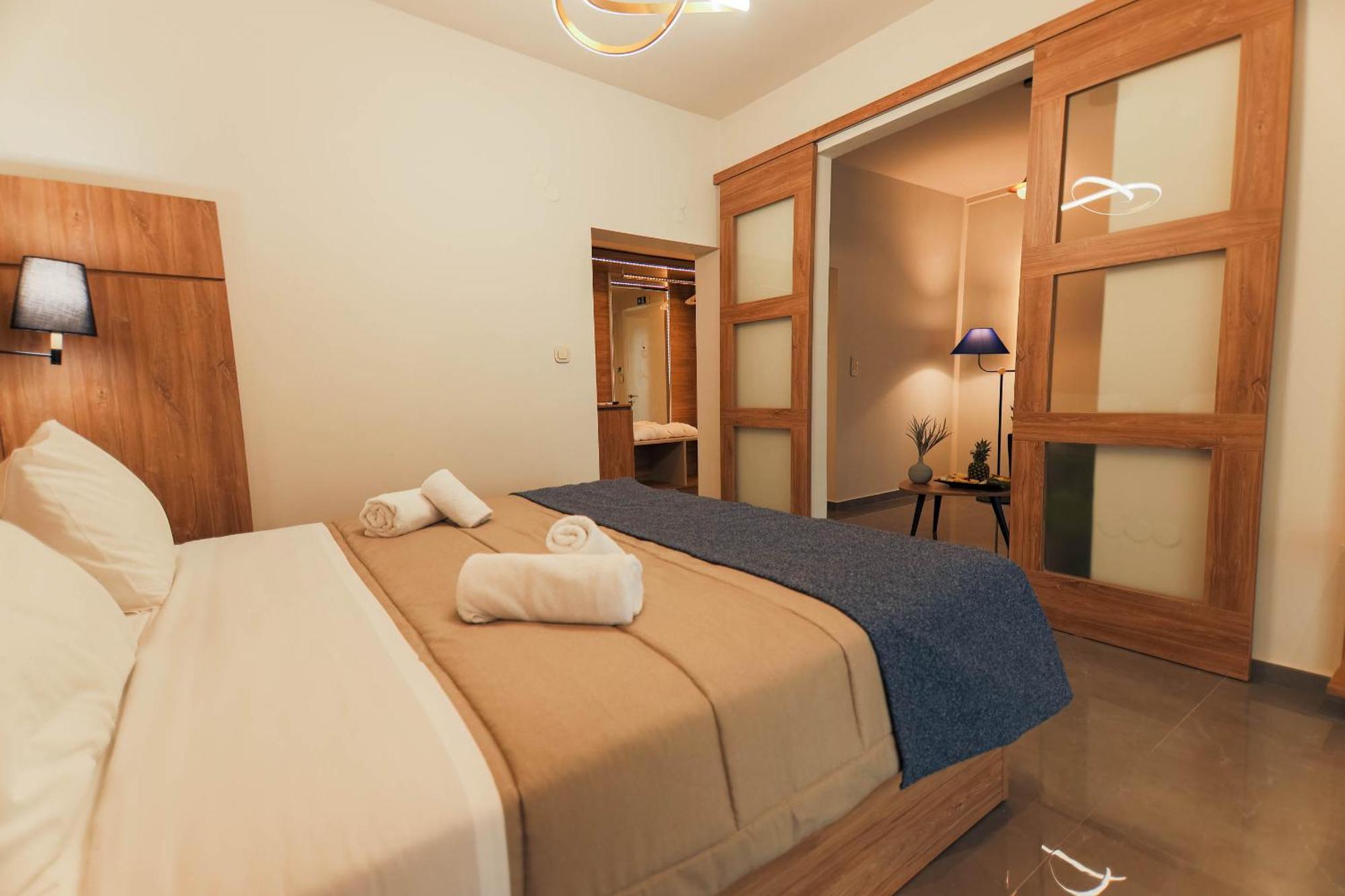 Tosca Beach Hotel Palaiontsiflikion Bagian luar foto